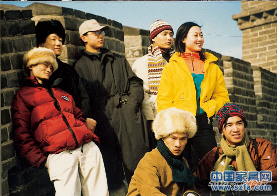 1999年，馬云與阿里巴巴創業團隊在長城。(高清圖集：馬云那些年)