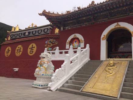 成都小沙彌走紅網絡 沒想到晨陽卻做了這件事